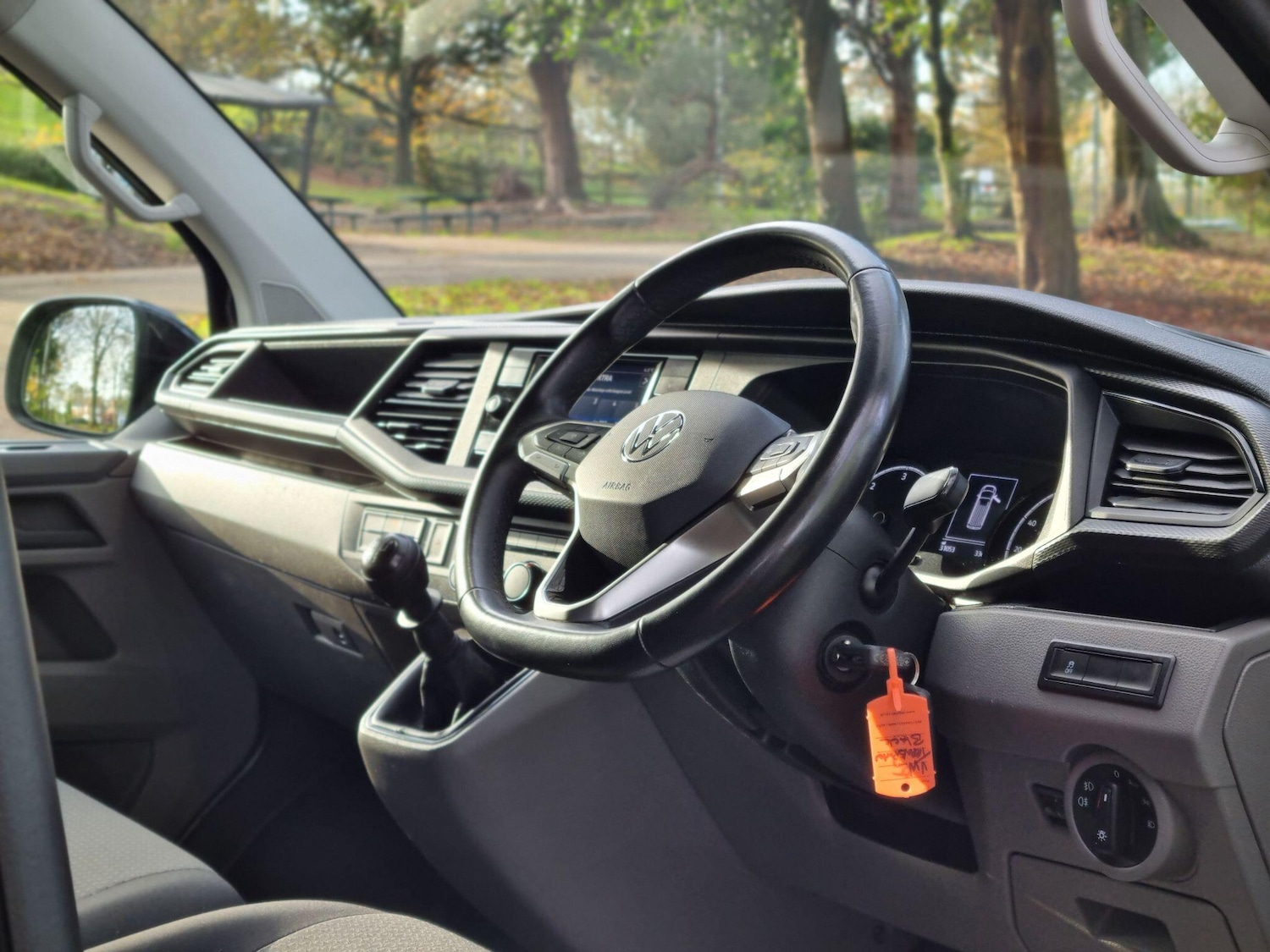 Used Volkswagen Transporter 2024 for sale - 77898611: Photo 35