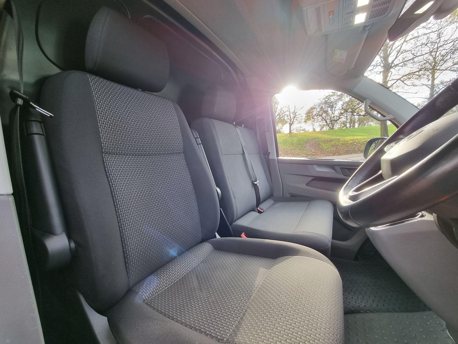 Used Volkswagen Transporter 2024 for sale - 77898611: Photo 36