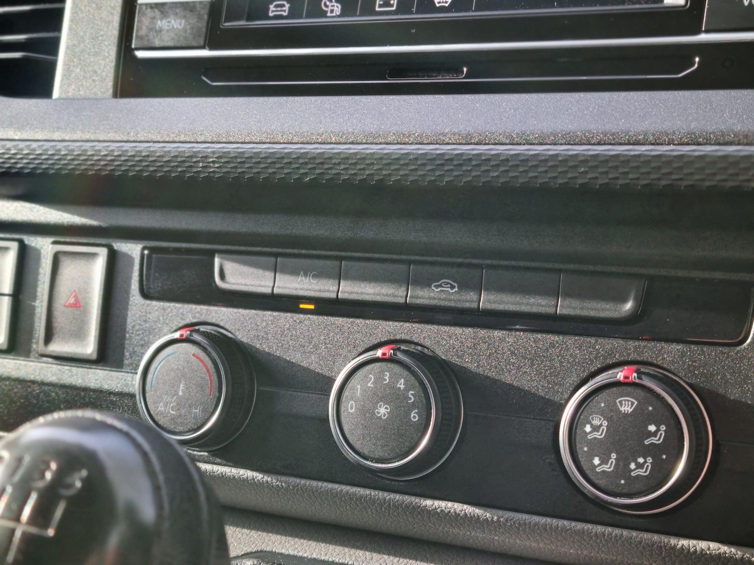 Used Volkswagen Transporter 2024 for sale - 77898611: Photo 42