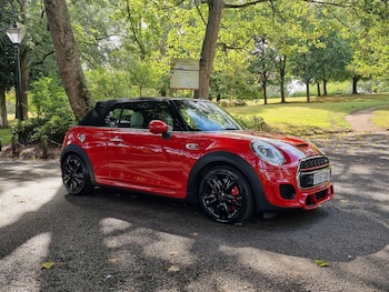 Used MINI Convertible 2017 for sale - 75740919: Photo