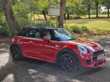 Used MINI Convertible 2017 for sale - 75740919: Photo