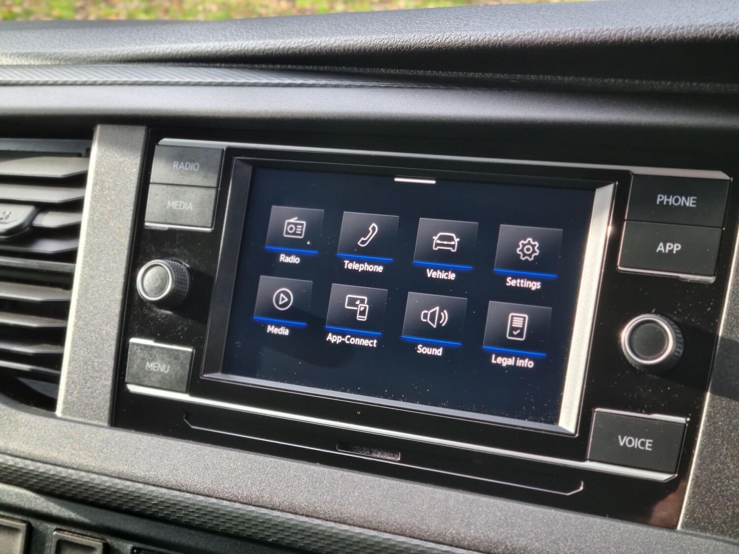 Used Volkswagen Transporter 2024 for sale - 77193199: Photo 39