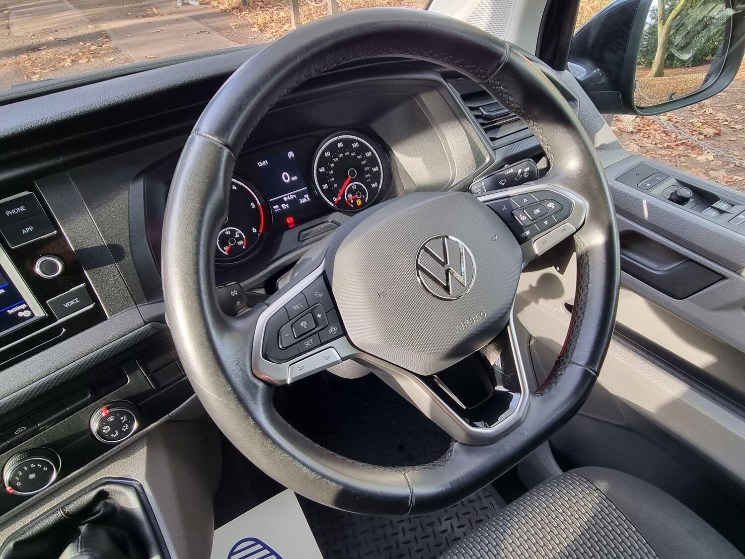 Used Volkswagen Transporter 2024 for sale - 77193199: Photo 51