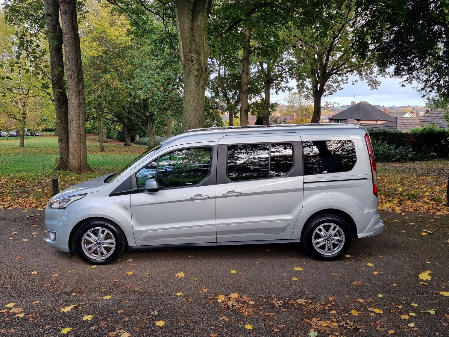 Used Ford Grand Tourneo Connect 2019 for sale - 77193198: Photo 10