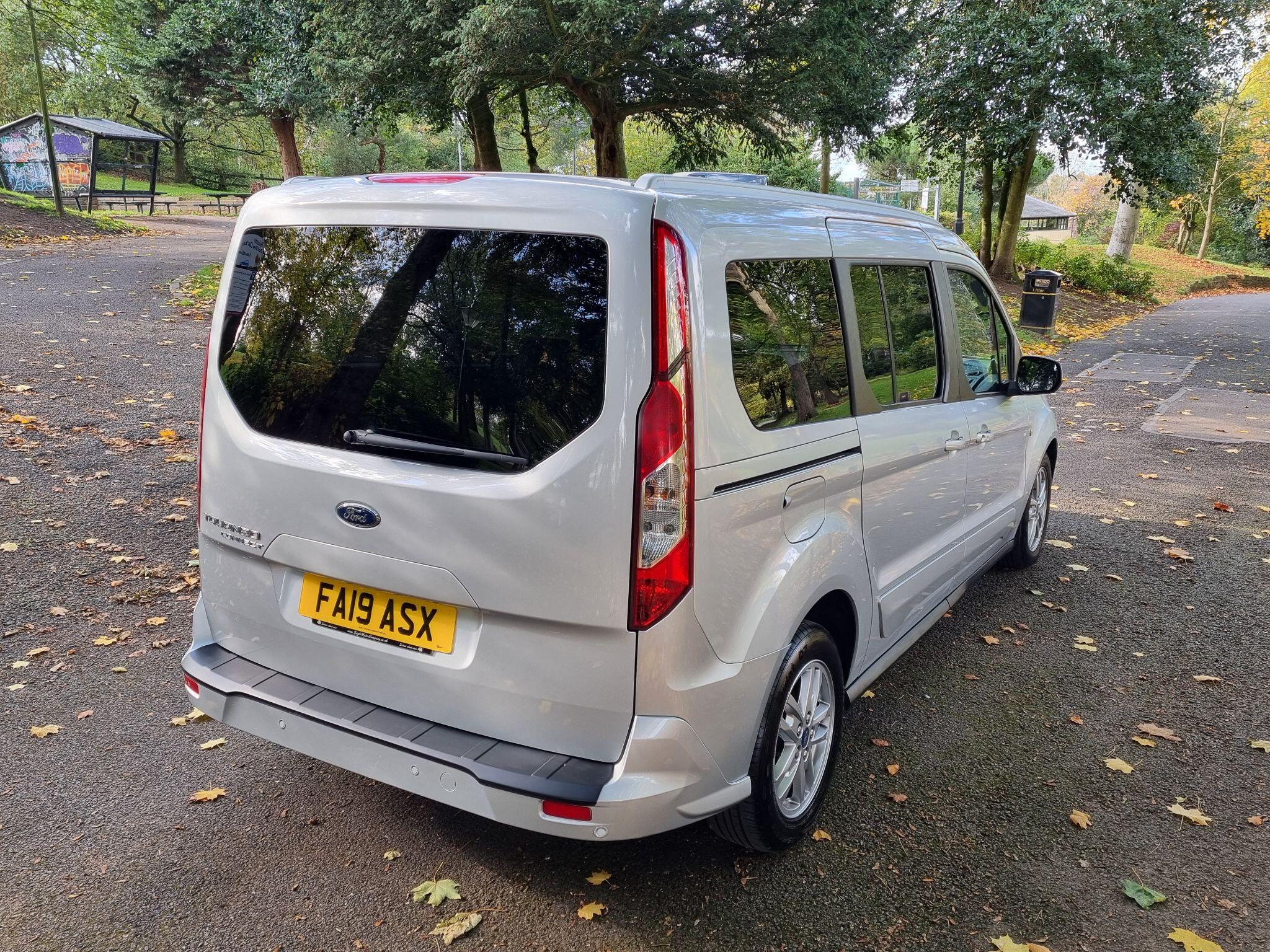 Used Ford Grand Tourneo Connect 2019 for sale - 77193198: Photo 22