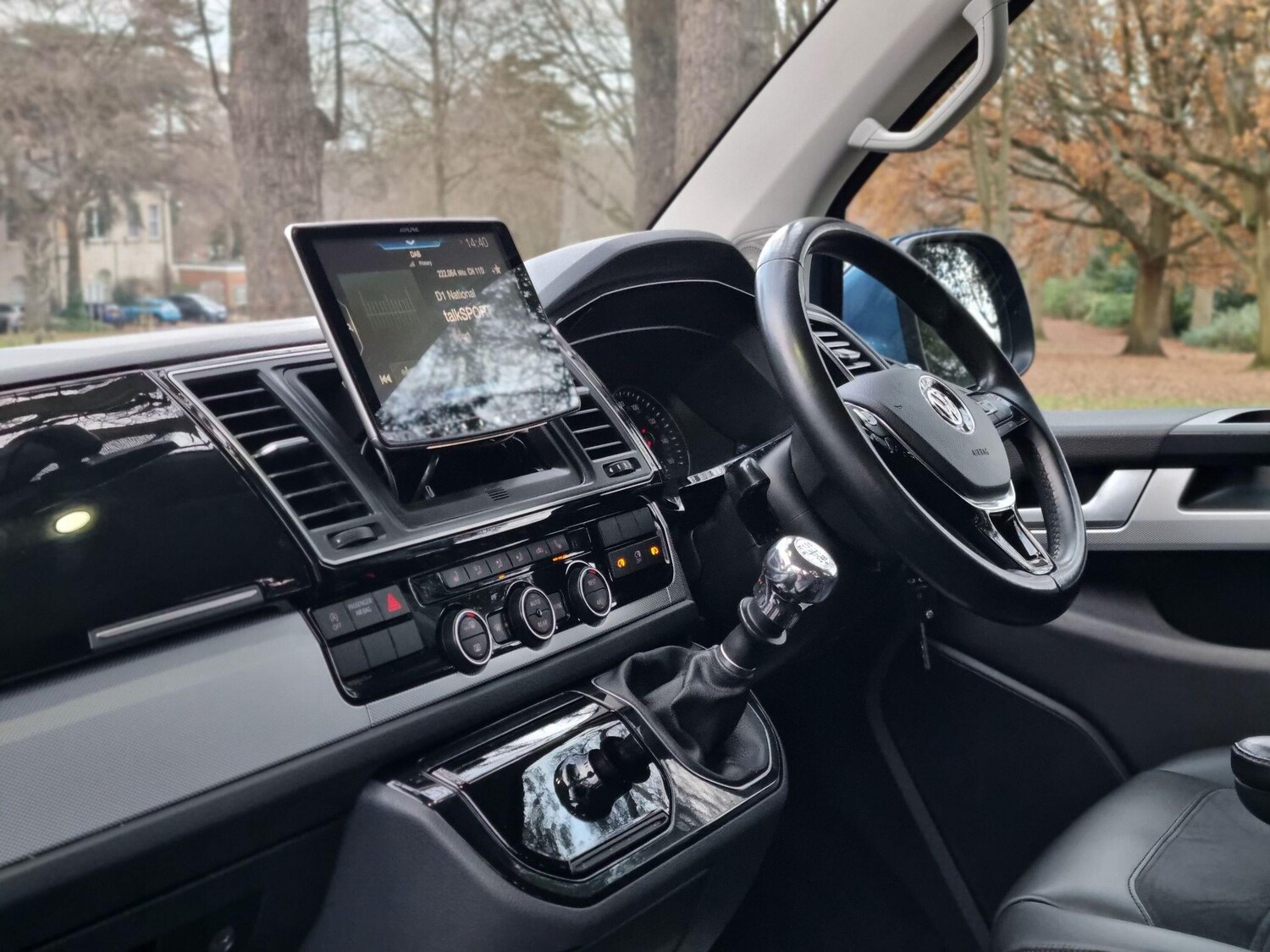 Used Volkswagen Caravelle 2016 for sale - 77193205: Photo 55