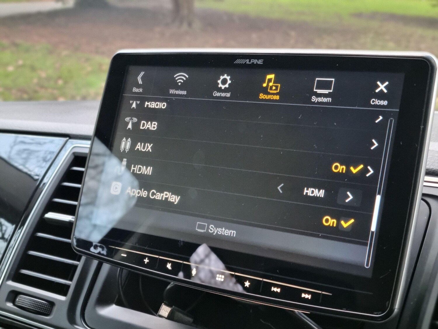 Used Volkswagen Caravelle 2016 for sale - 77193205: Photo 63