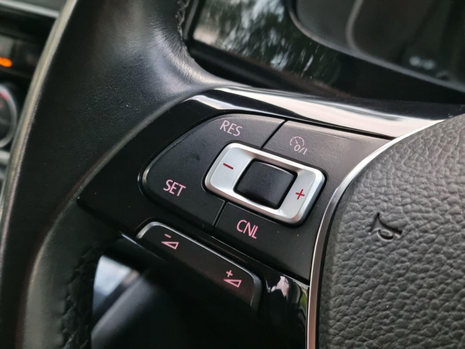 Used Volkswagen Caravelle 2016 for sale - 77193205: Photo 64