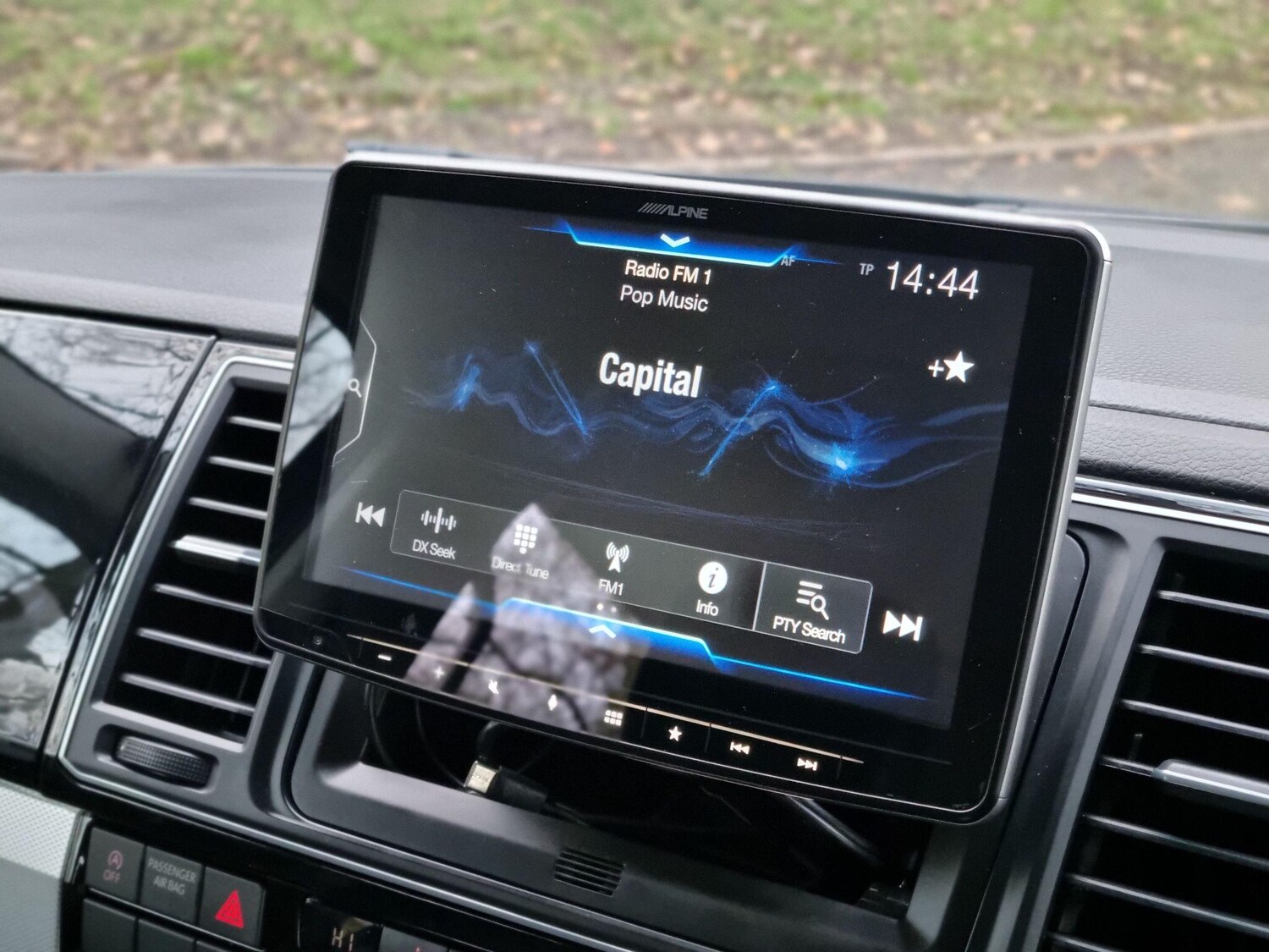 Used Volkswagen Caravelle 2016 for sale - 77193205: Photo 68