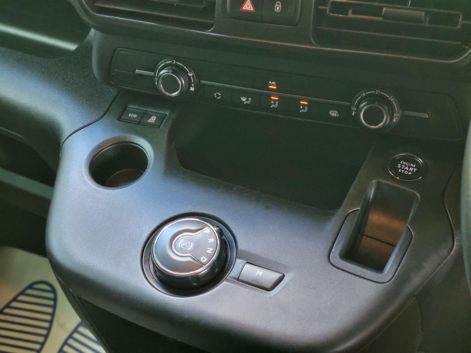 Vehicle 44