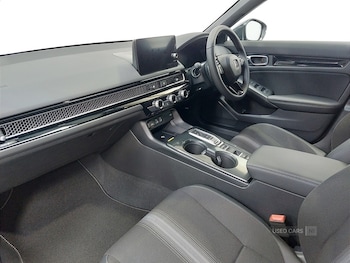 Used Honda Civic 2023 for sale - 76167680: Photo 2