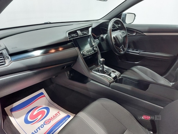 Used Honda Civic 2021 for sale - 76378360: Photo 2