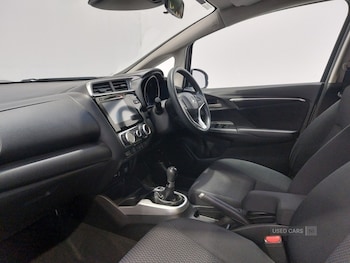 Used Honda Jazz 2019 for sale - 76139290: Photo 2