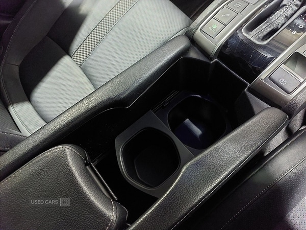 Used Honda Civic 2020 for sale - 76667719: Photo 30