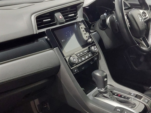 Used Honda Civic 2020 for sale - 76667719: Photo 31