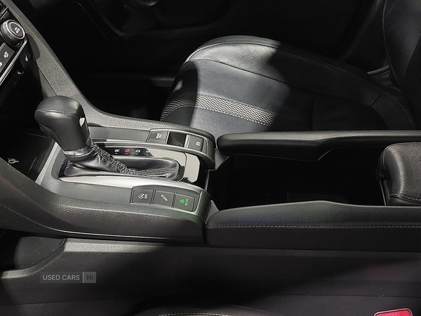 Used Honda Civic 2020 for sale - 76667719: Photo 32