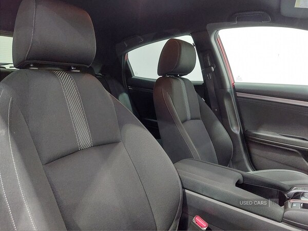 Used Honda Civic 2019 for sale - 76248103: Photo 40