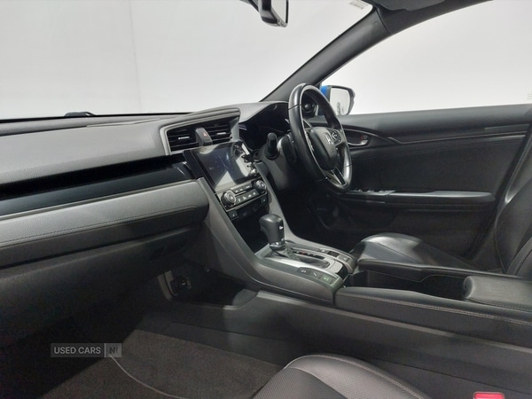 Used Honda Civic 2020 for sale - 76803013: Photo 2