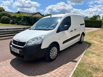Used Peugeot Partner 2018 for sale - 75197251: Photo