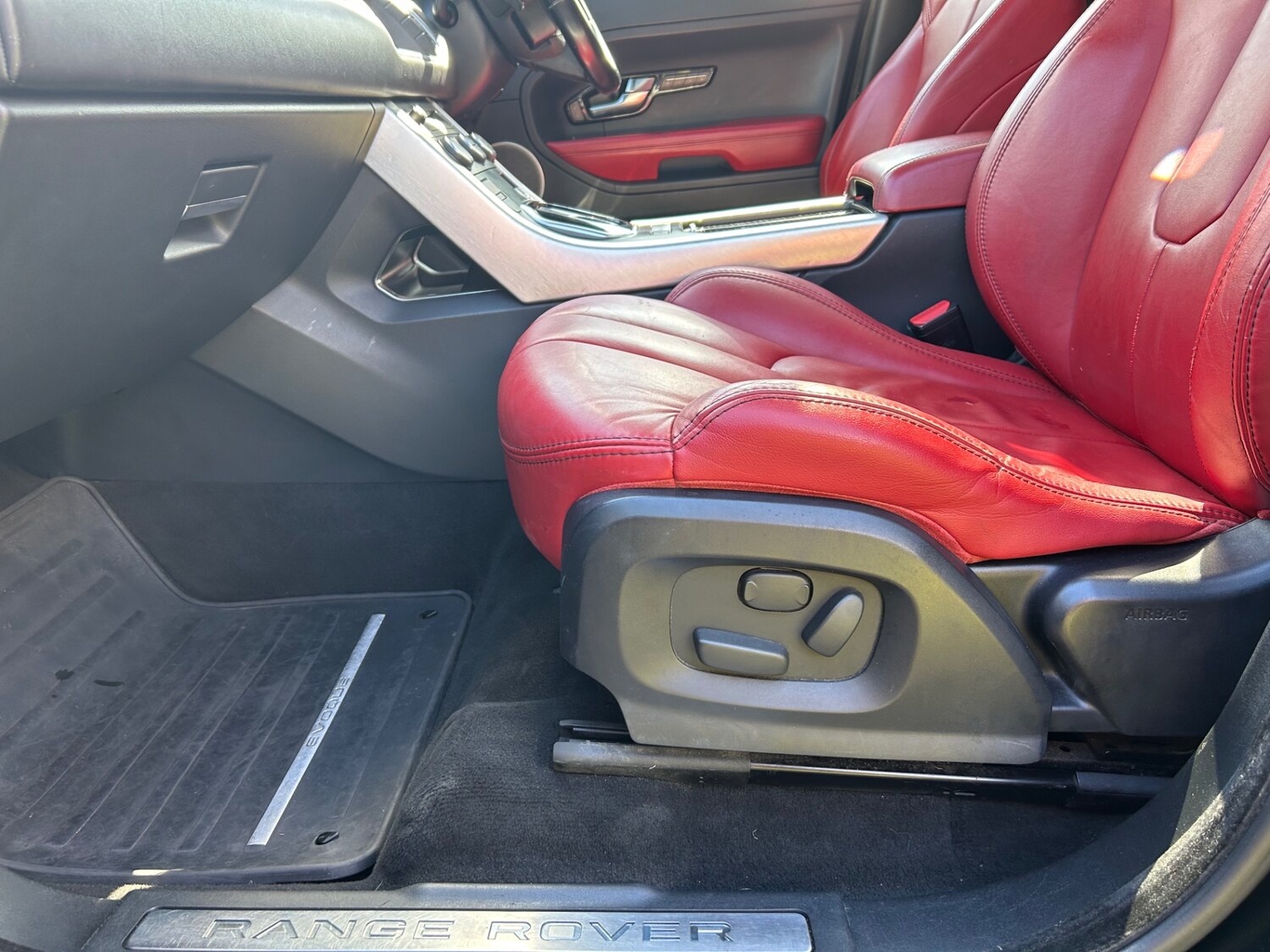 Used Land Rover Range Rover Evoque 2012 for sale - 78112392: Photo 28