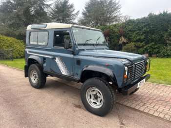 1989 (F) - 200 TDI,NEW MOT,VERY TIDY UNDERNEATH,LOTS SPENT 3-Door