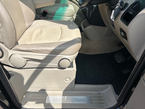 Used Mercedes-Benz Viano 2010 for sale - 75376608: Photo 12