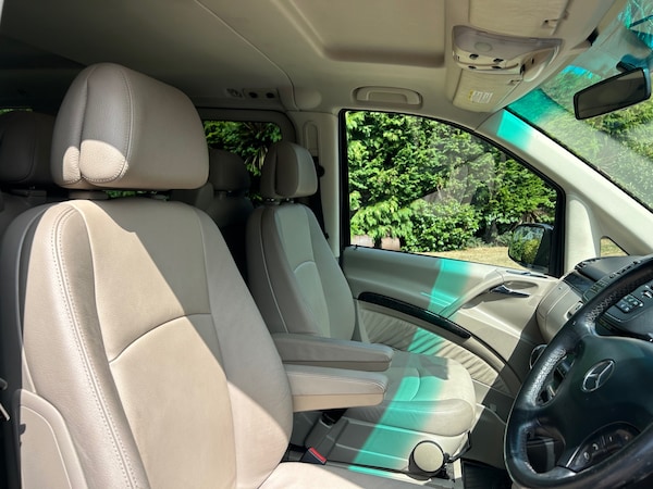 Used Mercedes-Benz Viano 2010 for sale - 75376608: Photo 13