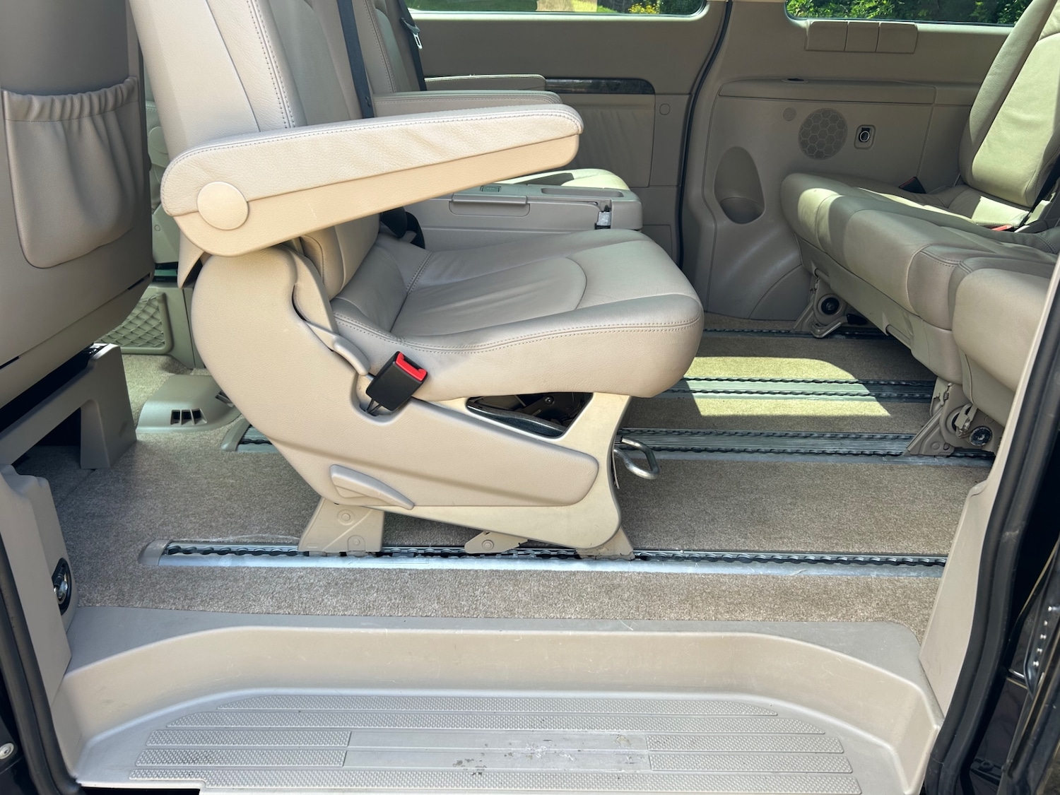 Vehicle 29