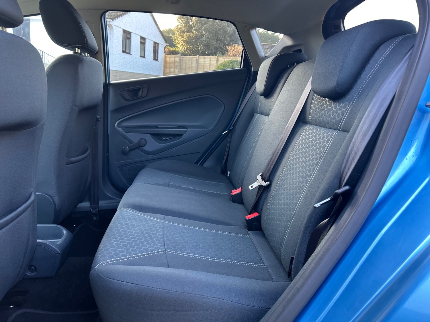 Used Ford Fiesta 2010 for sale - 77851773: Photo 30