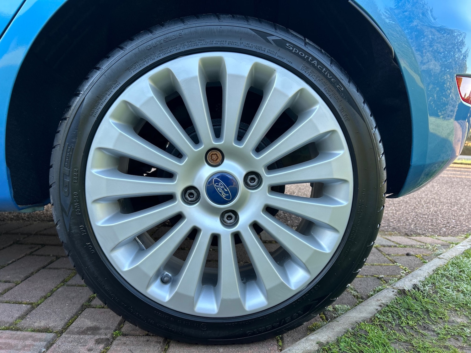 Used Ford Fiesta 2010 for sale - 77851773: Photo 38