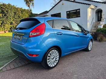 Used Ford Fiesta 2010 for sale - 77750486: Photo
