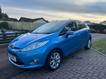 Used Ford Fiesta 2010 for sale - 77423675: Photo