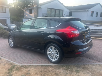 Used Ford Focus 2013 for sale - 79372403: Photo
