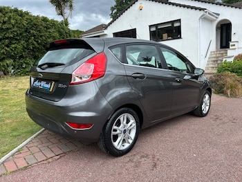 Used Ford Fiesta 2015 for sale - 78808129: Photo