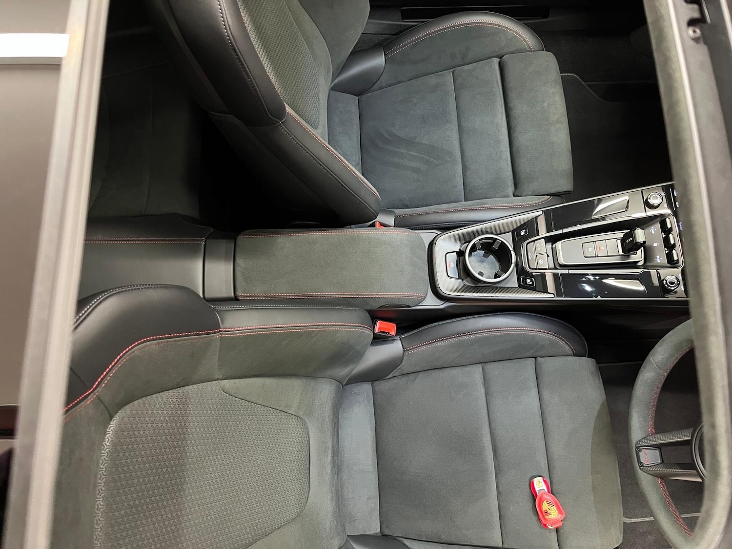 Used Porsche 911 2025 for sale - 76807100: Photo 19