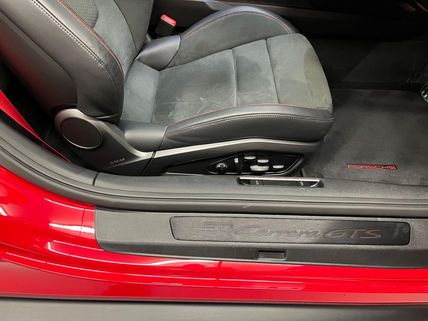 Used Porsche 911 2025 for sale - 76807100: Photo 26