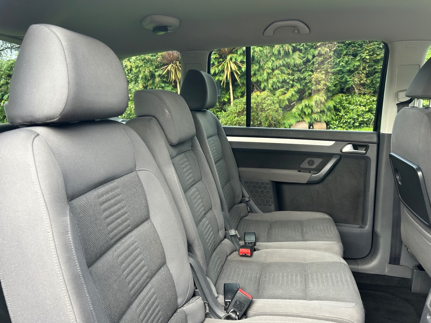 Used Volkswagen Touran 2009 for sale - 76324326: Photo 25