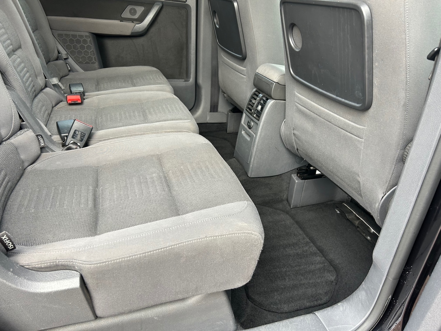 Used Volkswagen Touran 2009 for sale - 76324326: Photo 26