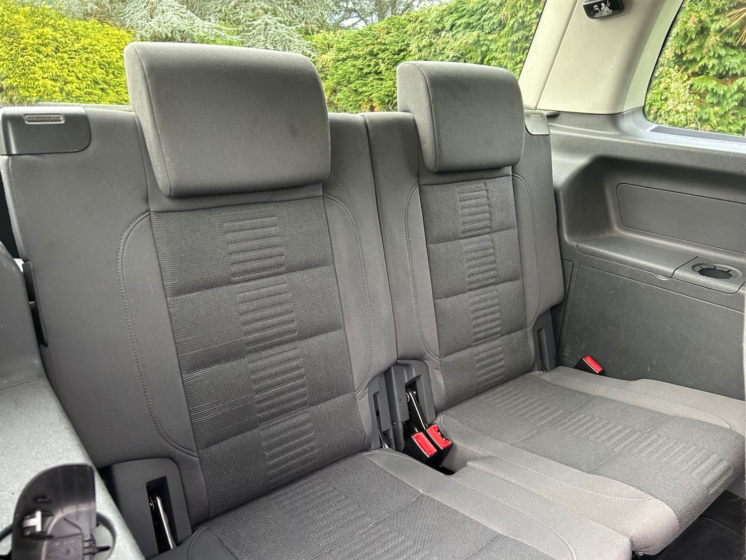 Used Volkswagen Touran 2009 for sale - 76324326: Photo 28