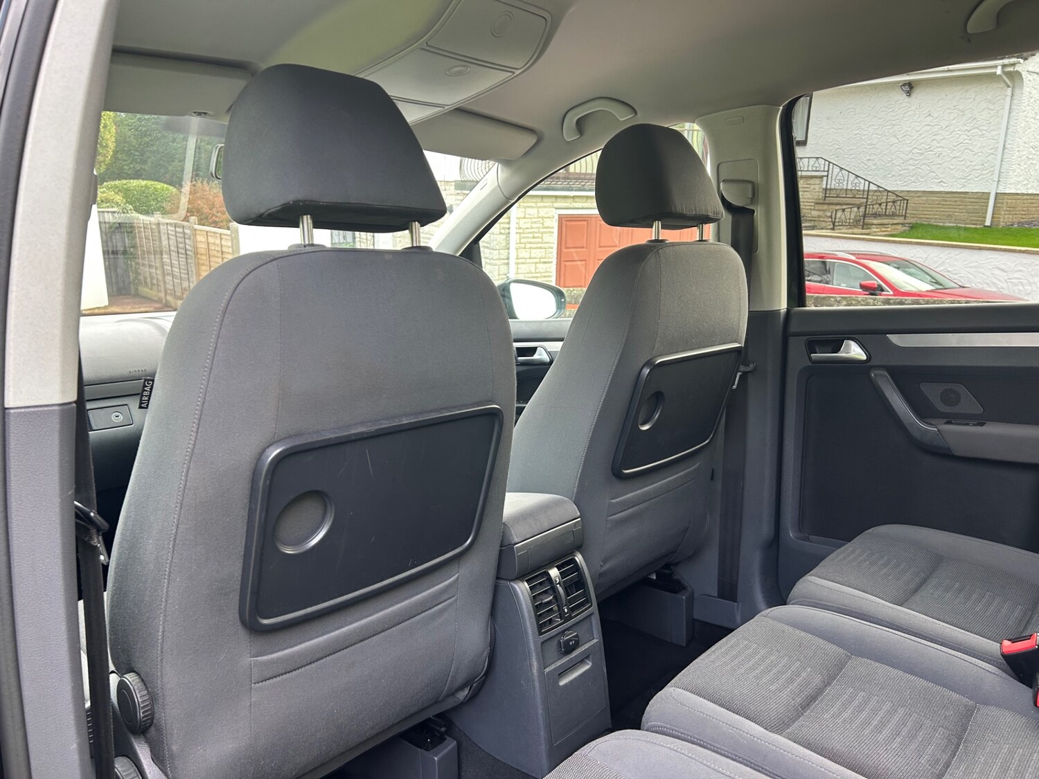 Used Volkswagen Touran 2009 for sale - 76324326: Photo 37