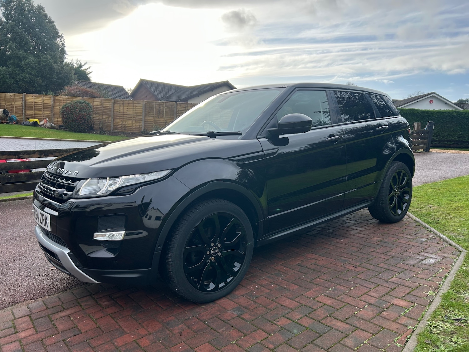 Used Land Rover Range Rover Evoque 2015 for sale - 76758973: Photo 2