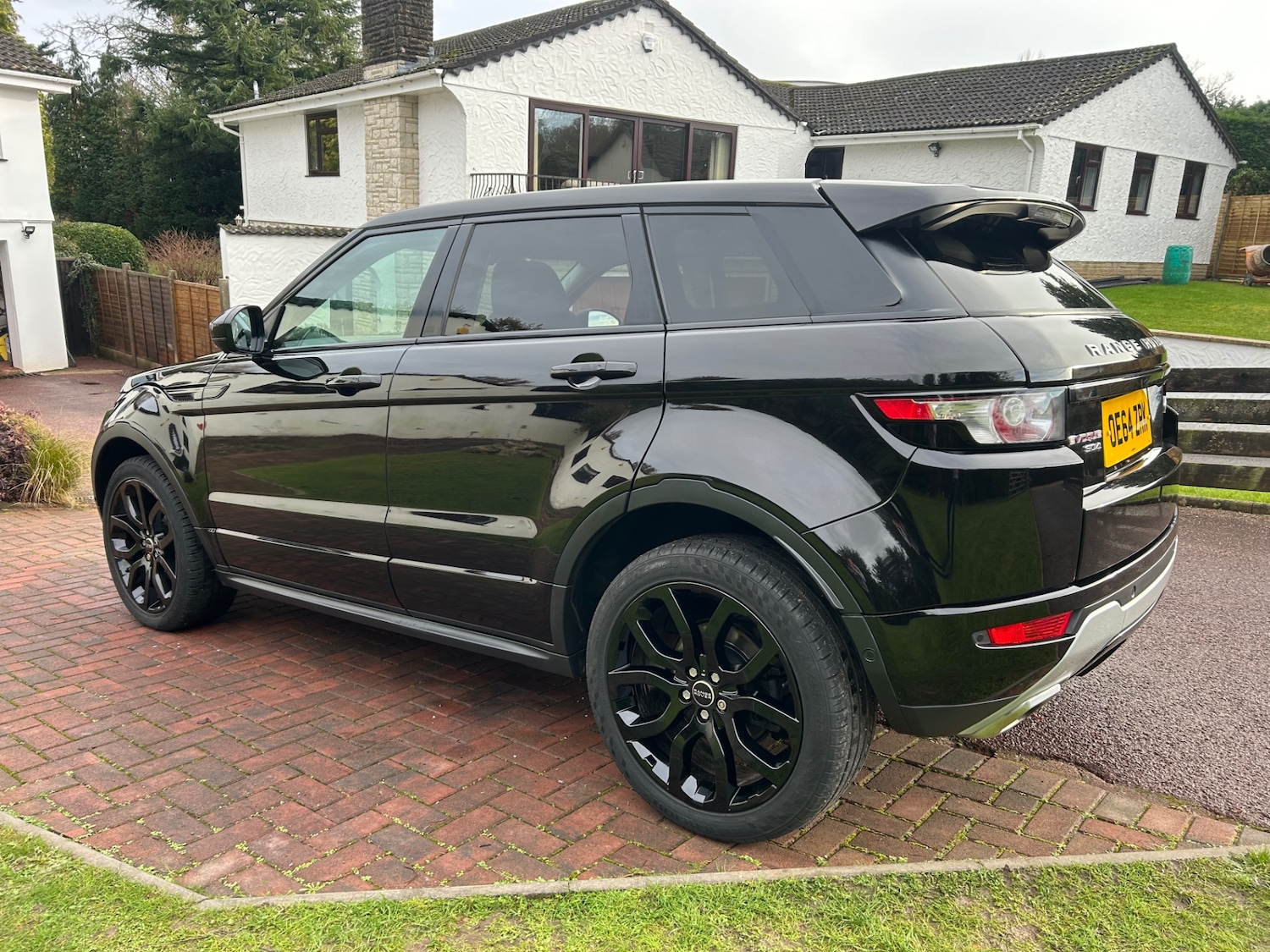 Used Land Rover Range Rover Evoque 2015 for sale - 76758973: Photo 4