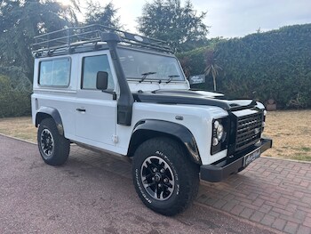 Used Land Rover Defender 2016 for sale - 79198786: Photo