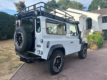 Used Land Rover Defender 2016 for sale - 79198786: Photo