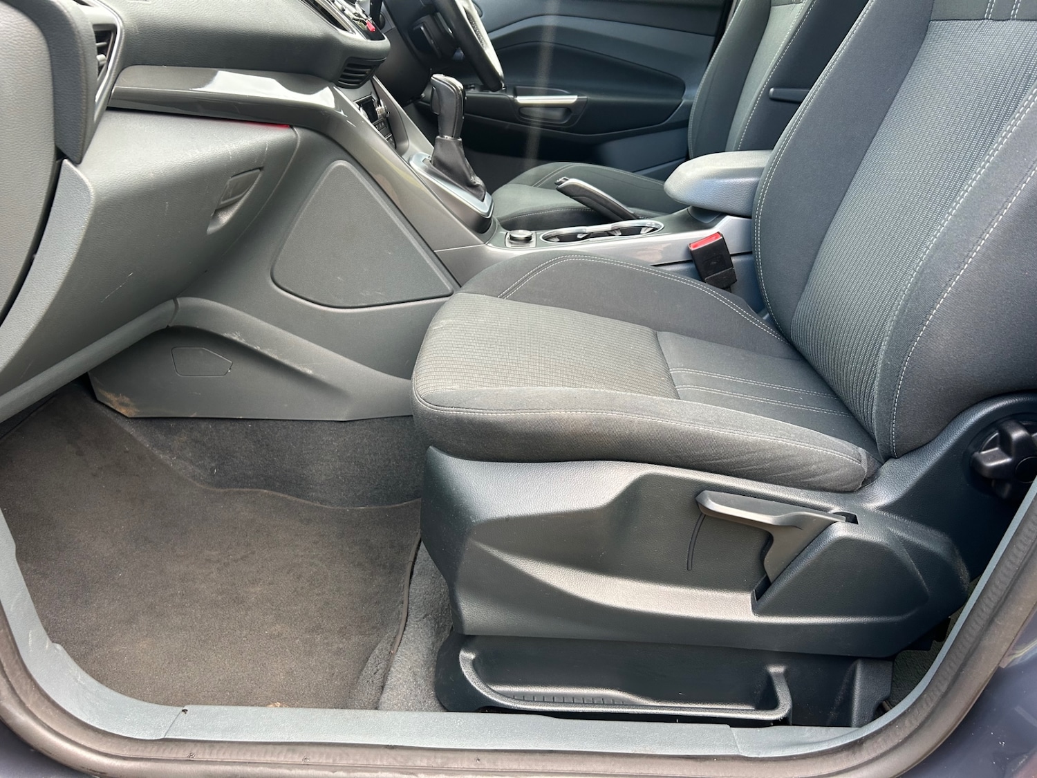 Used Ford C-Max 2014 for sale - 76758980: Photo 28