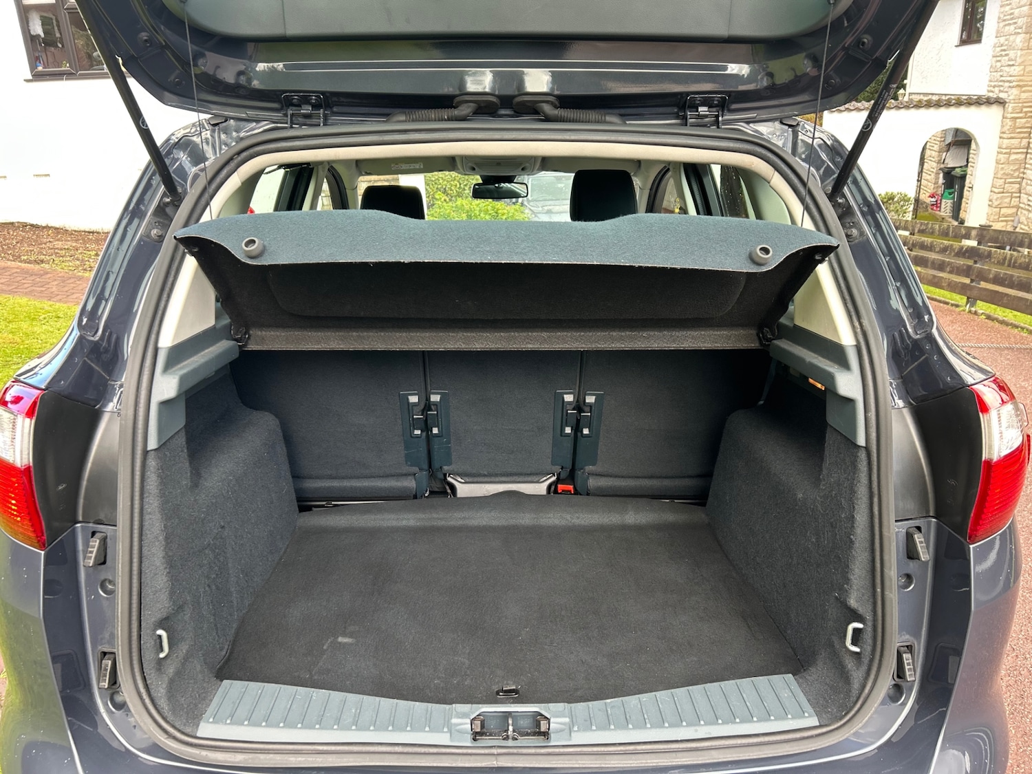 Used Ford C-Max 2014 for sale - 76758980: Photo 36