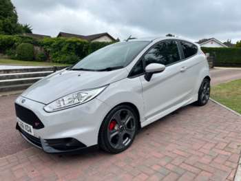 Used Ford Fiesta 2016 for sale - 75089066: Photo