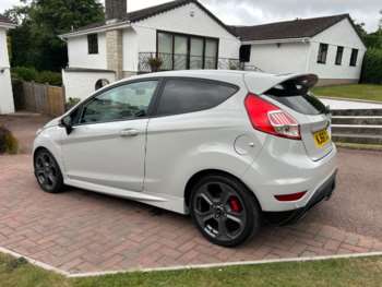 Used Ford Fiesta 2016 for sale - 75089066: Photo