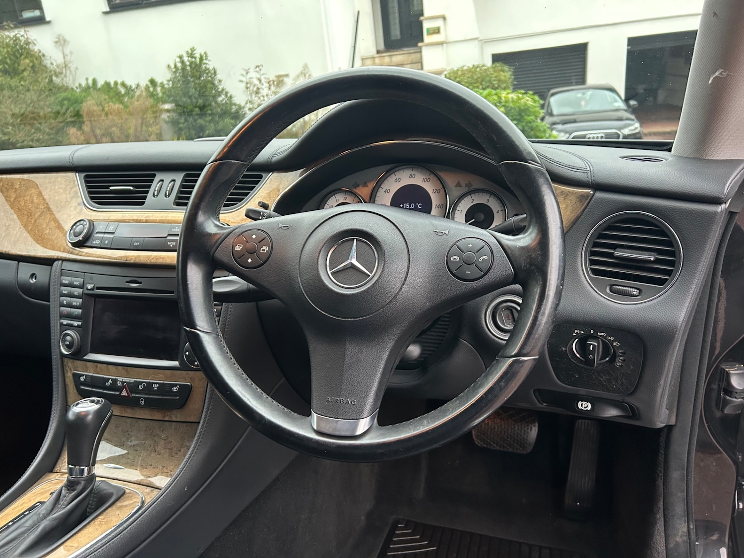 Used Mercedes-Benz CLS 2010 for sale - 76483249: Photo 17