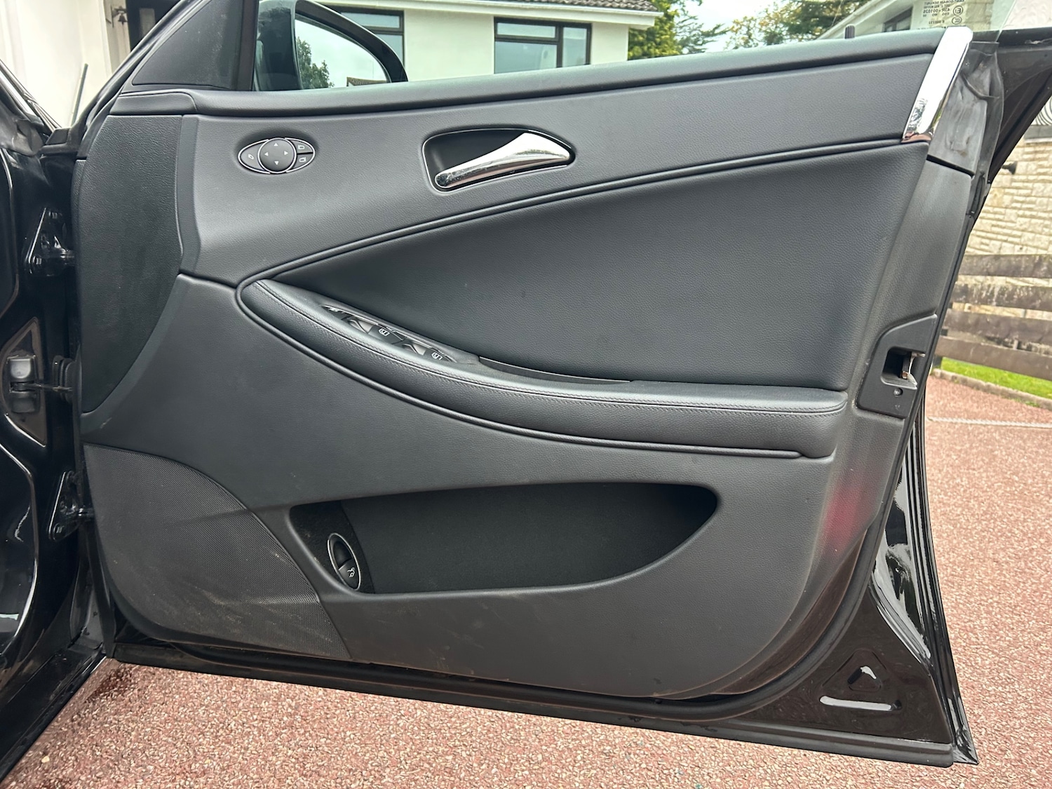 Used Mercedes-Benz CLS 2010 for sale - 76483249: Photo 20